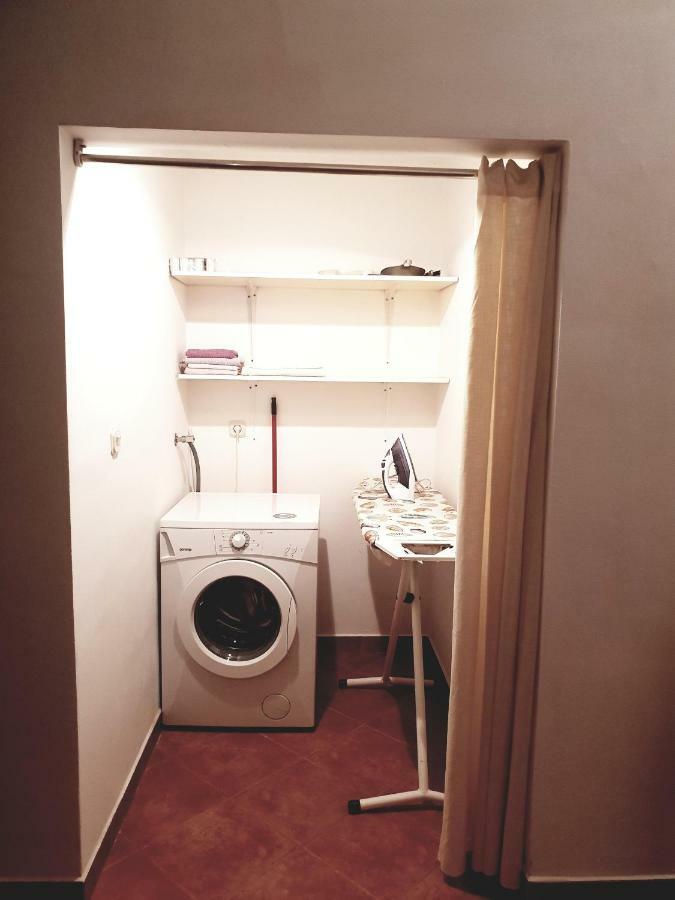 Apartments Petrovic Pirovac Luaran gambar